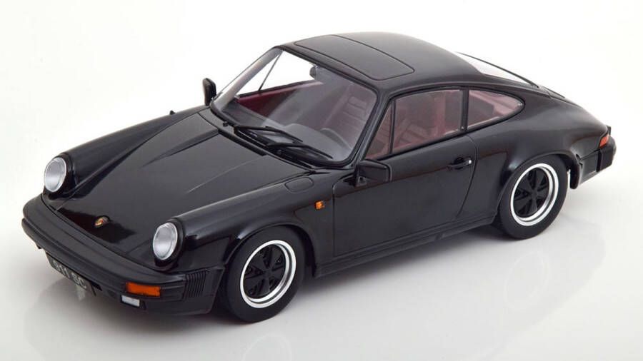 KK Models Het 1:18 Diecast model van de Porsche 911SC Coupe van 1983 in Black. De fabrikant van het schaalmodel is .This model is alleen online beschikbaar
