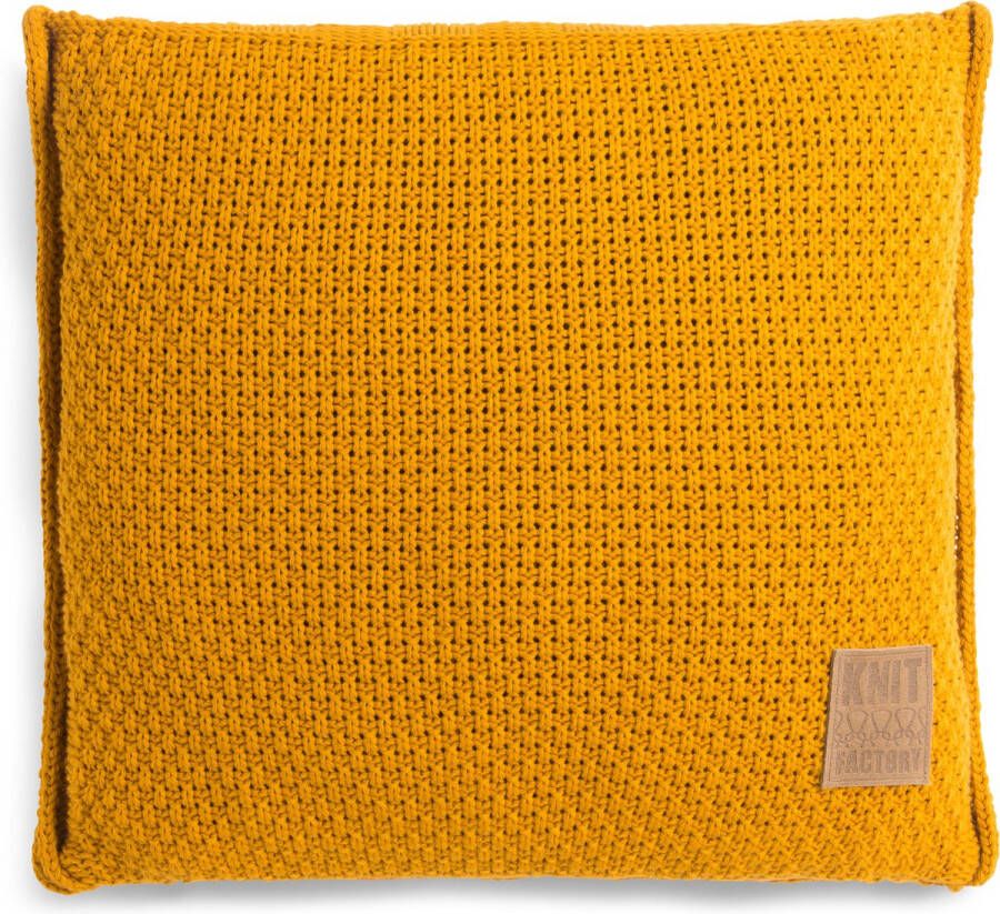 Knit Factory Jesse Sierkussen Oker 50x50 cm Kussenhoes inclusief kussenvulling