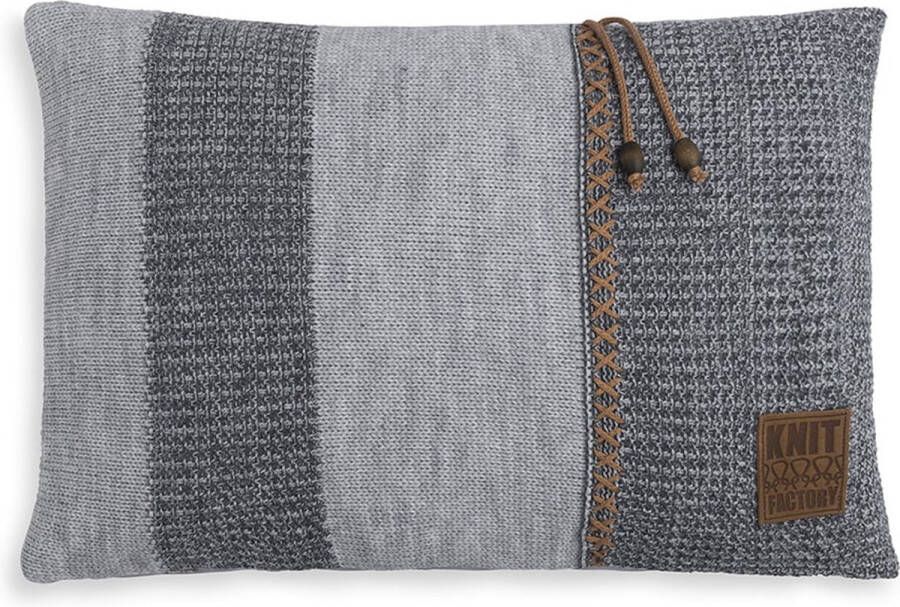 Knit Factory Roxx Sierkussen Licht Grijs Antraciet 60x40 cm Kussenhoes inclusief kussenvulling