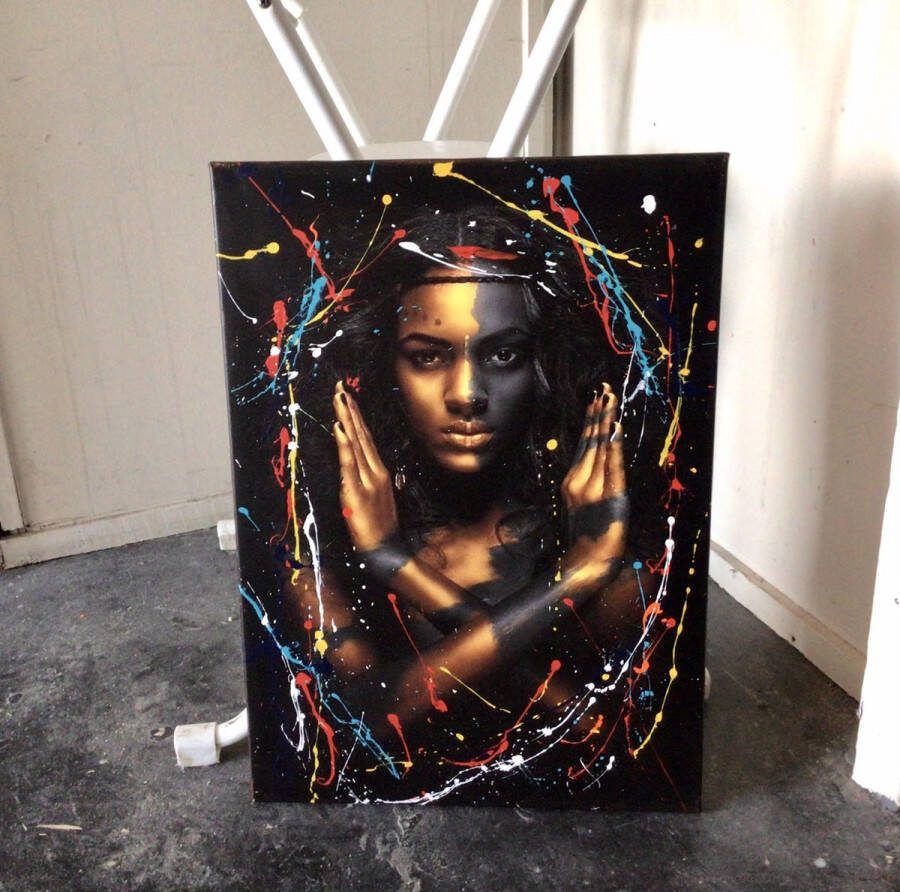 Kunstgalerij Vitma-art Afrikaanse vrouw- Katoenen canvasdoek op houten frame-Gemengde techniek print + acrylverf- Klaar om op te hangen