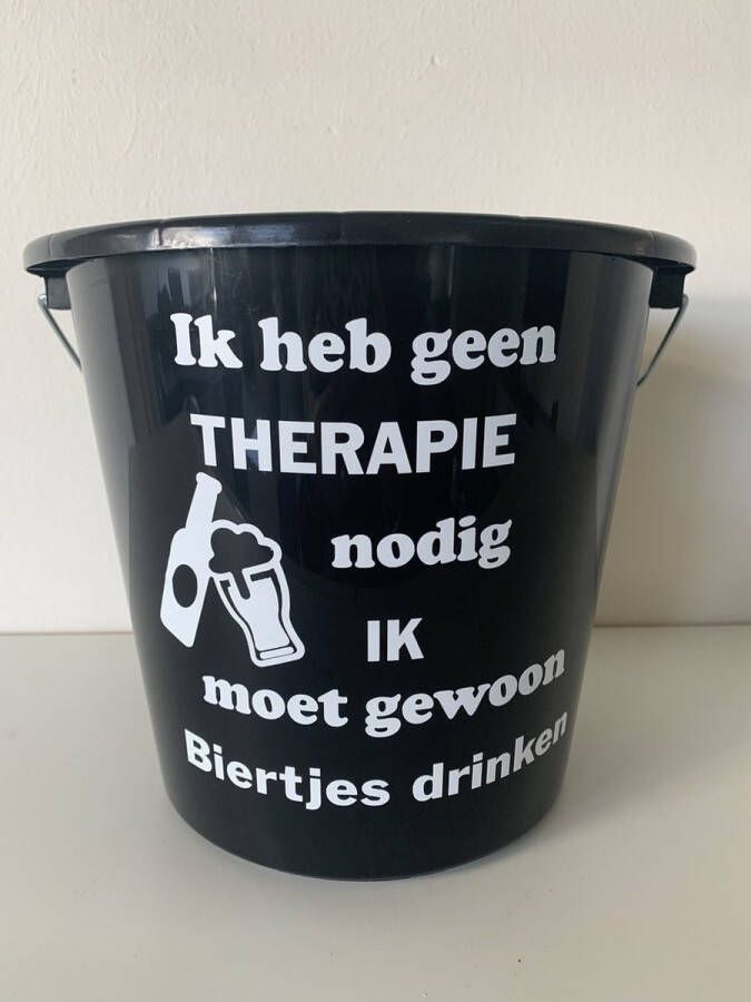 La-Miranda Emmer: Ik heb geen therapie nodig ik moet gewoon biertjes drinken. 5 liter huishoudemmer zwart. Vaderdag of verjaardag.