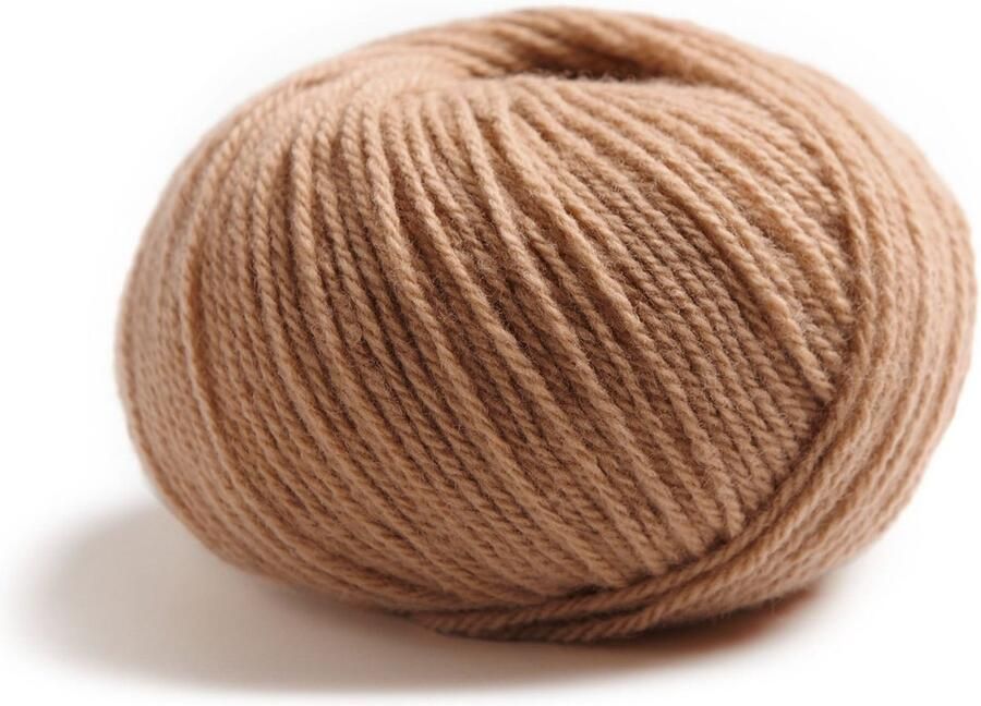 Lamana Como 100 % Merino Superfine garen Wordt per 5 stuks verkocht -120 m. 25 gr. Kleur : Caramel ( 30)