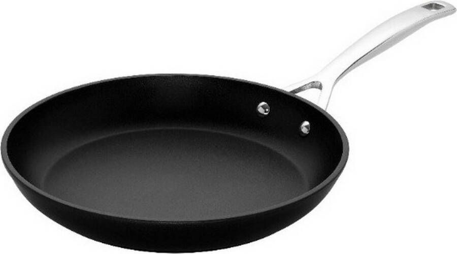 Le Creuset Koekenpan Les Forgées TNS ø 22 cm standaard anti-aanbaklaag