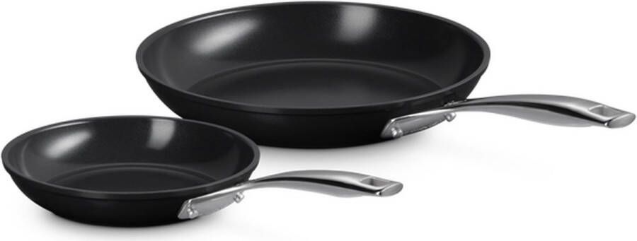 Le Creuset Koekenpannenset Essential Non-Stick Ceramic ø 20 en 26 cm keramische anti-aanbaklaag