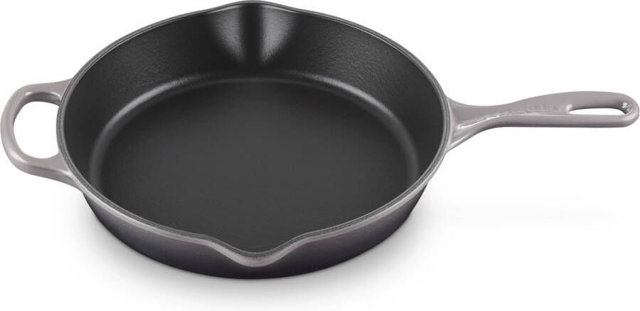 Le Creuset Skillet Signature Flint ø 26 cm geëmailleerde anti-aanbaklaag