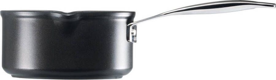 Le Creuset Steelpan 2 schenktuiten Les Forgées TNS ø 16 cm 1.6 liter standaard anti-aanbaklaag