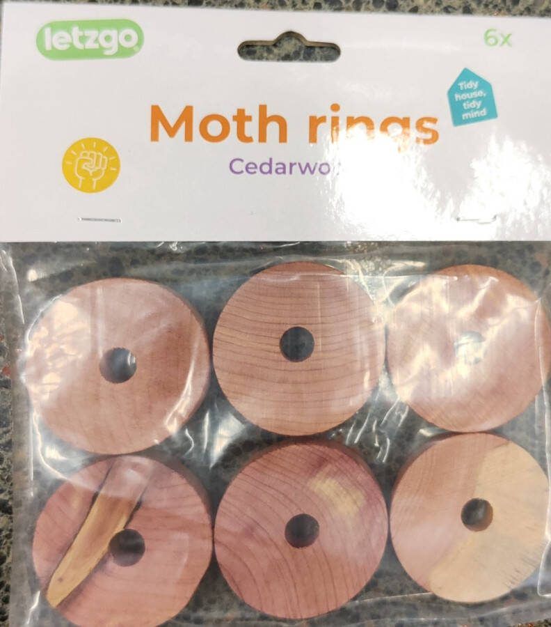 Letzgo Mottenringen cederhout 6 stuks anti motten Natuurlijke mottenbeschermer voor kast 6 ringen cederhout Chemisch vrij mottenafweermiddel Motten stop ringen Kleerhanger Mottenballen 6 Stuks Cederhout Tegen Motten Mottenval