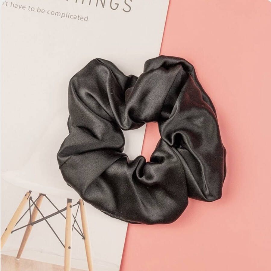 Linnen & Silk Zijden Scrunchie OEKO-TEX Standard 100 19 Momme 100% 6A Pure Silk Chique Scrunchie 6CM L Satin Zwart