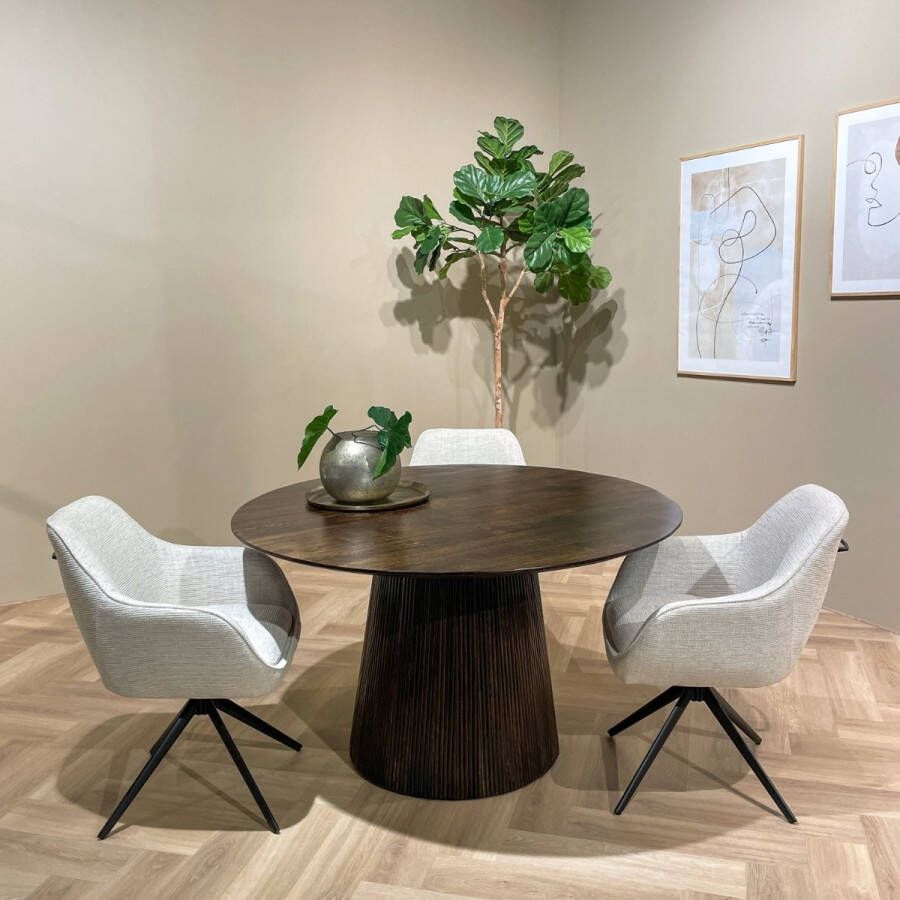 Livingfurn | Eetkamerstoel Thomas Sand | Zitmeubels eetkamer | Armstoel