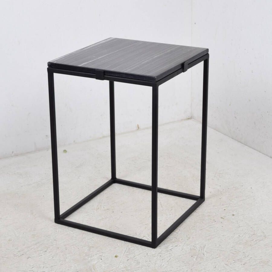 Loft42 Marble Bijzettafel Vierkant Zwart Metaal Marmer 32x32x46