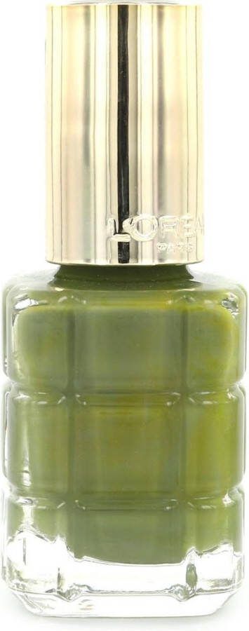 L Oréal Paris L'Oréal Color Riche a L'Huile Nagellak 666 Vert Absynthe