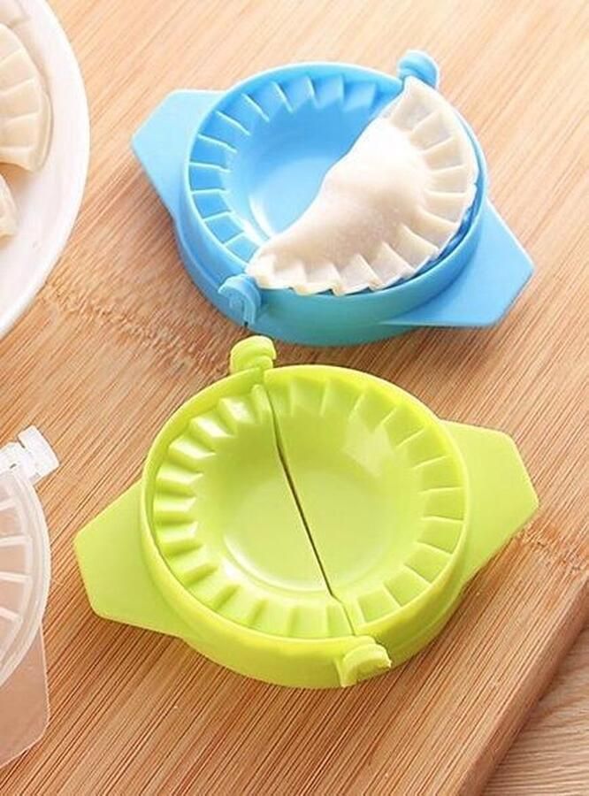 Lux Goods Mini Ravioli Maker – Mini Ravioli Mal – Ravioli Vorm – Mini Pastei Maker – Pastei Mal – Mini Empanada Maker – Mini Empanada Vorm – Deegvormer – Dumpling Maker – Blauw en Groen 2 stuks Knutselend koken