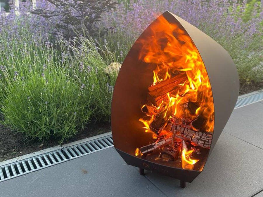 Magma Tuinhaard RVS Zwart vuurkorf houtkachel geschikt voor op terras en bij overkapping