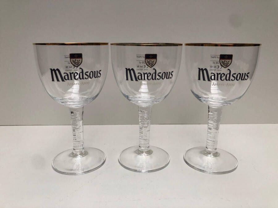 Maredsous bierglas 3x (25-43cl) bierglazen op voet