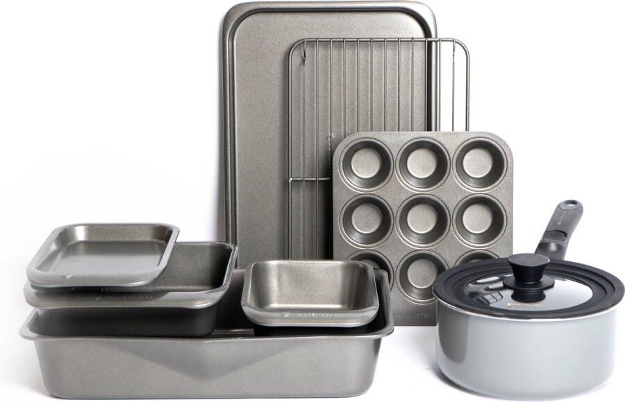 Masterclass geschenkverpakking Smart Space stapelbare bakpannenset met antiaanbaklaag 7-delig Smart Space steelpannenset met antiaanbaklaag