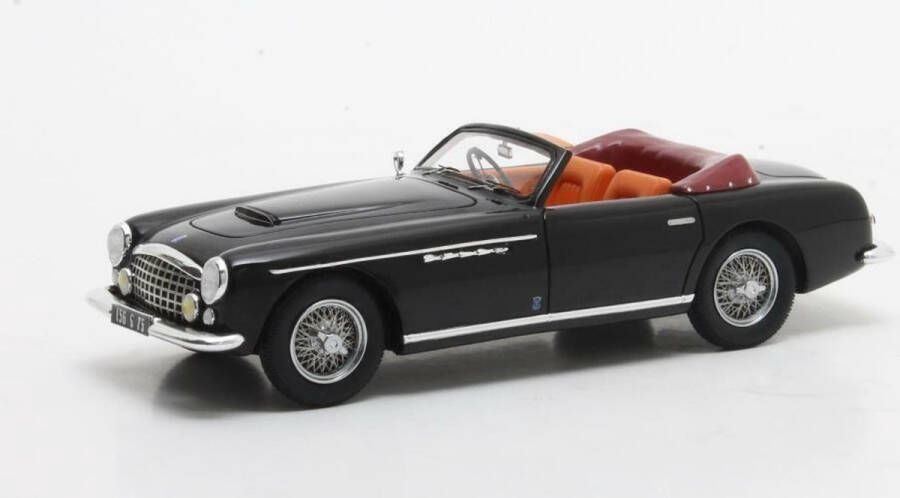 Matrix De 1:43 Diecast modelauto van de Talbot Lago T26 Stabilimento Farina Spider Cabriolet van 1951 in Black.This model is begrensd door 408 stuks. De fabrikant van het schaalmodel is .Dit model is alleen online beschikbaar