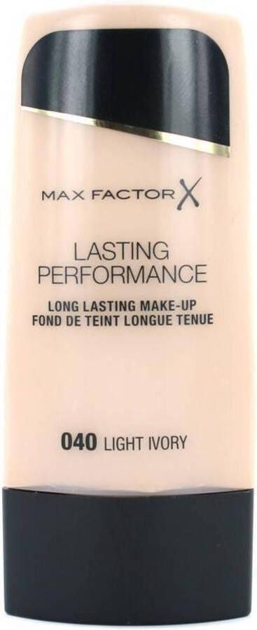Max Factor Lasting Performance Foundation 040 Light Ivory