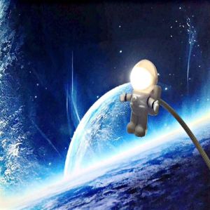 Merkloos ag Leeslampje kind Leeslamp kosmonaut Astronaut lampje USB Aan uit via helm
