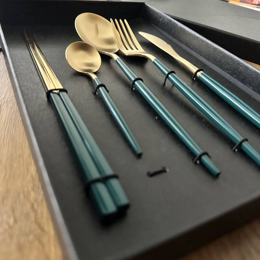 Merkloos Bestekset goud groen incl. chopsticks