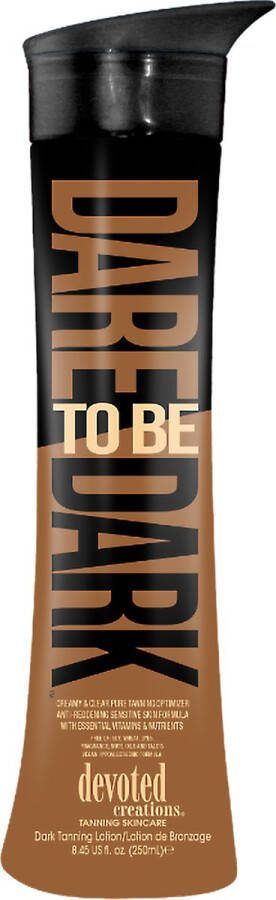Merkloos Devoted Creations Dare To Be Dark Met Vaseline bodylotion
