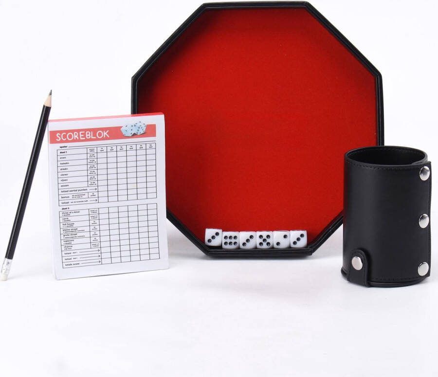 Lapi Toys Het Dobbelspel Yahtzee Yatzee Dobbel Dobbelbord Gezelschapsspel Voor Volwassenen En Kinderen Dobbelpiste Dobbelsteenbak Rolling tray Pitjesbak Met Dobbelstenen Set Yahtzee Scoreblok Dobbelbak En Potloden Rood