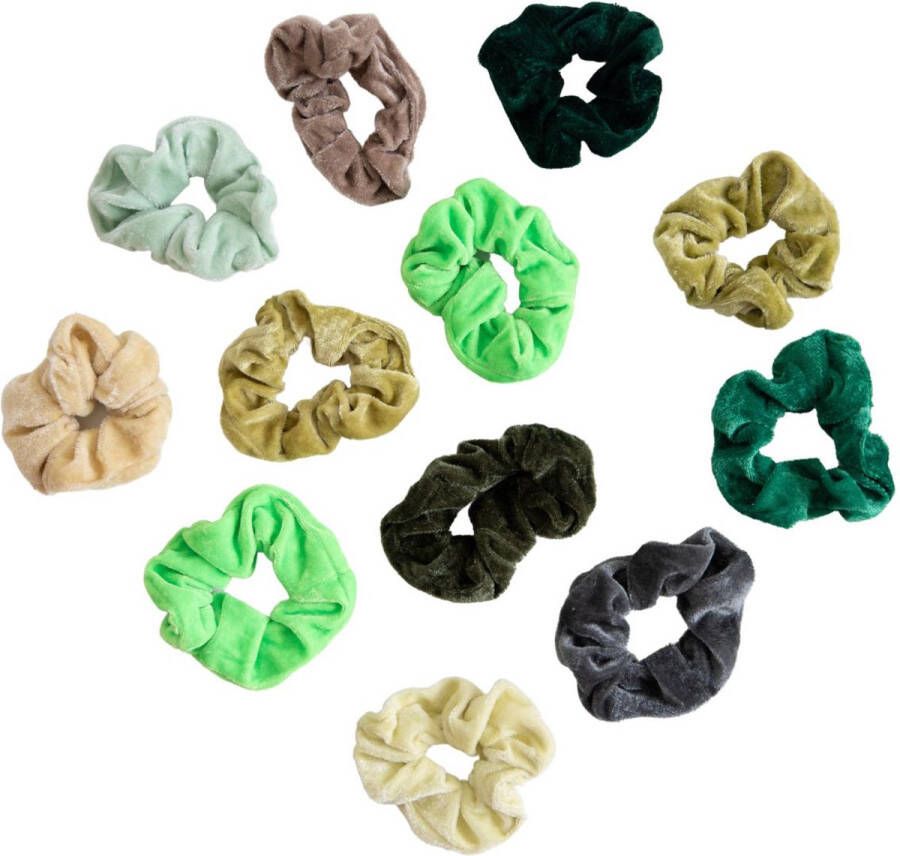 Merkloos Haar set van 12 verschillende scrunchies in groentinten haarbandjes haarelastiek groen