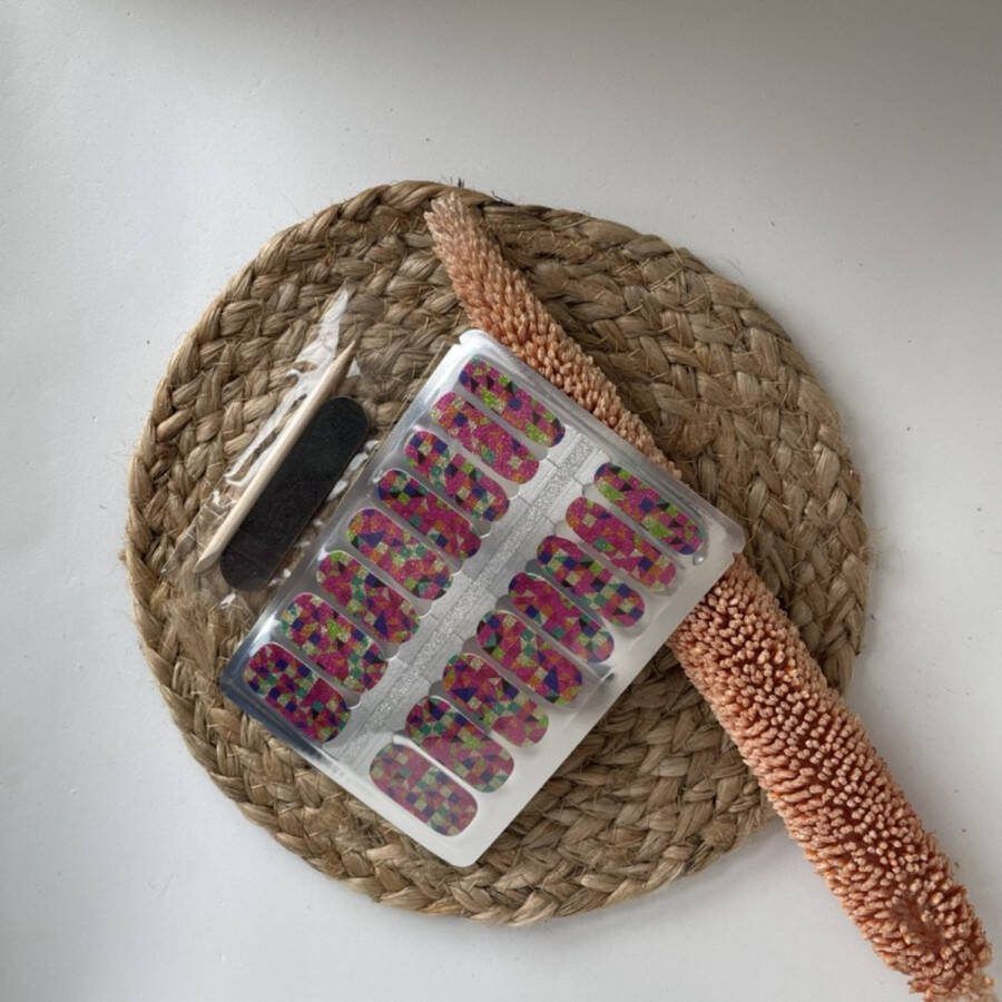 Merkloos NailWrapz Colourful Chaos Nagel wraps nagelstickers- geen UV lamp nodig Thuis manicure