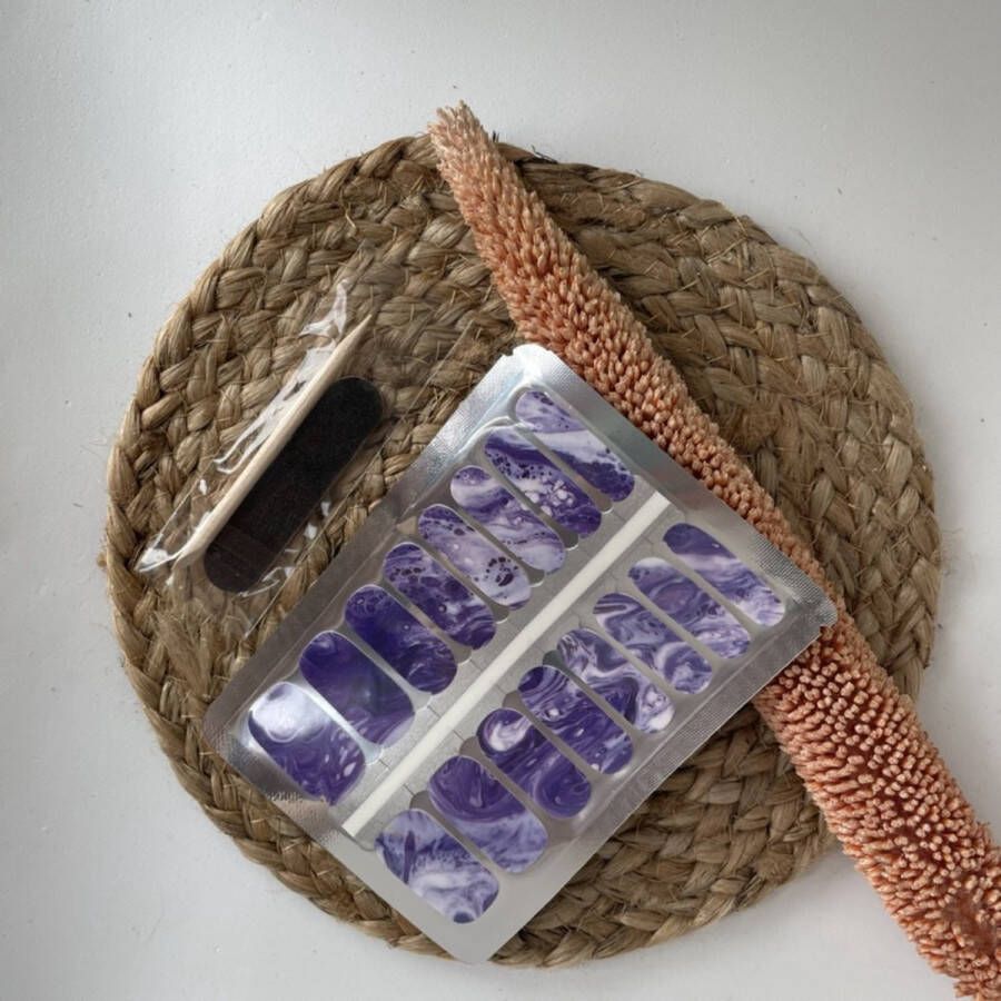 Merkloos NailWrapz Purple Water Nagel wraps nagelstickers- geen UV lamp nodig Thuis manicure