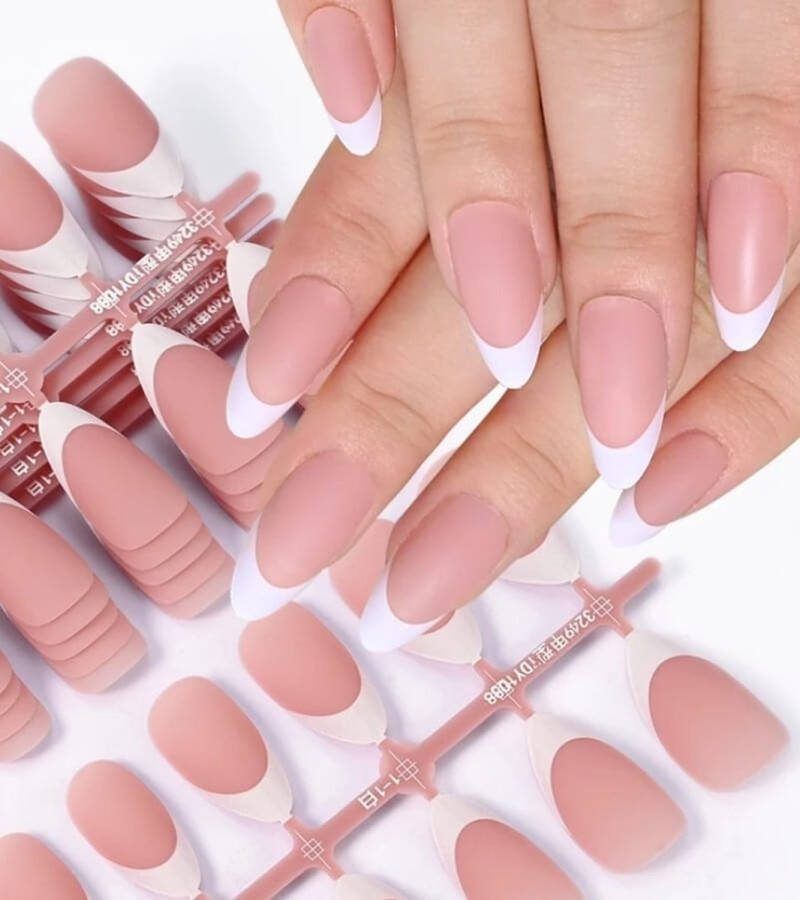 Merkloos Nep nagels Plak nagels 30 stuks Almond shape Franch roze Kunstnagels Press on nails Almond shape nails