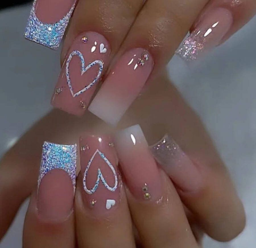 Merkloos Nepnagels complete set Nep nagels Plak nagels 24 stuks Square shape Kleuren Kunstnagels Press on nails Square shape nails- Nepnagels met lijm Nepnagels met lijm en vijl