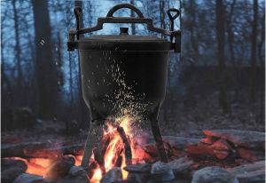Meyerhoff outdoor Dutch oven pan heksenketel gietijzer op hoge poot 10 L Voor koken boven of op het kampvuur Ook om op te hangen
