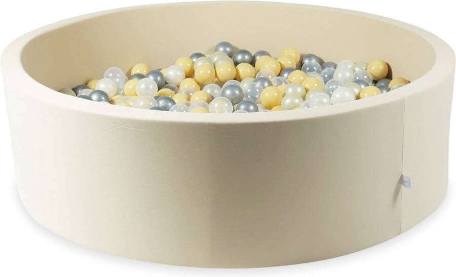 Mimii Ballenbak velvet beige met 400 ballen transparent parel wit licht goud zilver beige