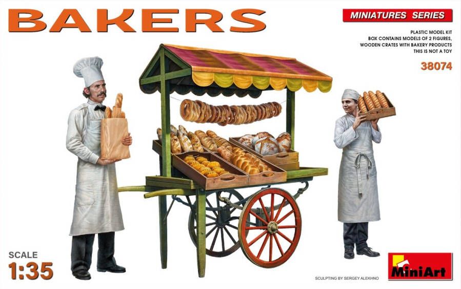 MiniArt 1:35 38074 Bakkers 2 Figuren Kratten met bakkerij en Plastic Modelbouwpakket