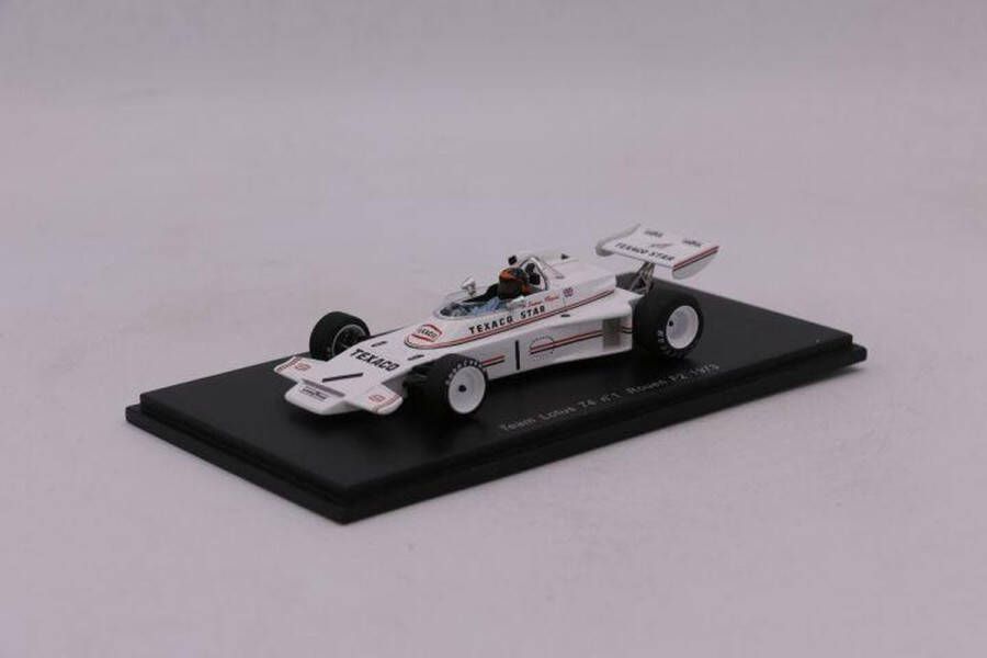 MINICHAMPS De 1:43 Diecast-modelauto van het Team Lotus 74 #1 van de F2 in Rouen 1973. De rijder is Emerson Fittipaldi. De fabrikant van het schaalmodel is Spark