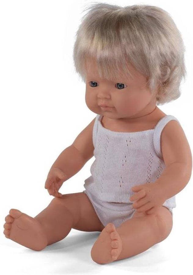 Miniland Poppen: POP EUROPEES MEISJE 38cm met vanillegeur waterdicht anatomisch correct in vinyl in geschenkdoos.