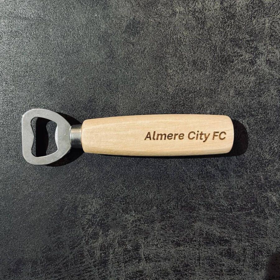 ML95 woodworking Flessenopener Almere City FC