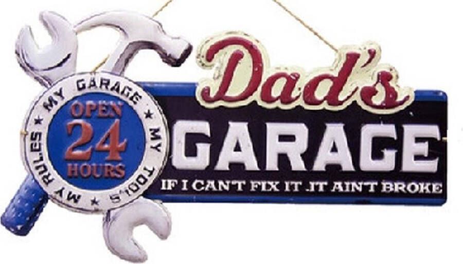 Mooiblik Dad's Garage Open 24 Hours. Metalen wandbord in reliëf 49 x 27 cm.