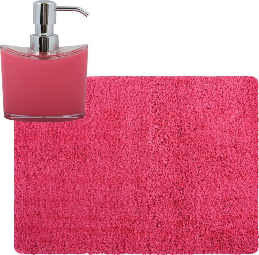 MSV badkamer droogloop tapijt Langharig 50 x 70 cm incl zeeppompje 260 ml fuchsia roze