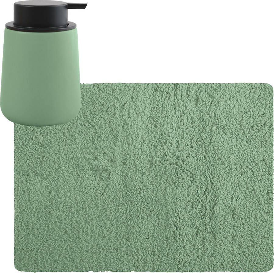MSV badkamer droogloop tapijt matje Langharig 50 x 70 cm inclusief zeeppompje in dezelfde kleur groen