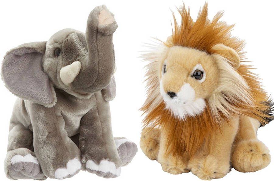 Nature Planet Zachte pluche knuffels 2x stuks Leeuw en Olifant van 18 cm Knuffeldier