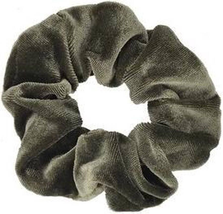 New Age Devi Velvet scrunchie haarwokkel Leger groen: stijlvol accessoire voor je haar!