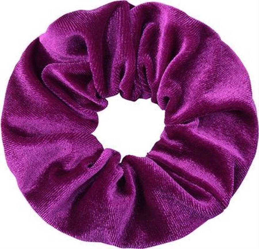 New Age Devi Velvet scrunchie haarwokkel paars: de perfecte accessoire voor jouw kapsel!