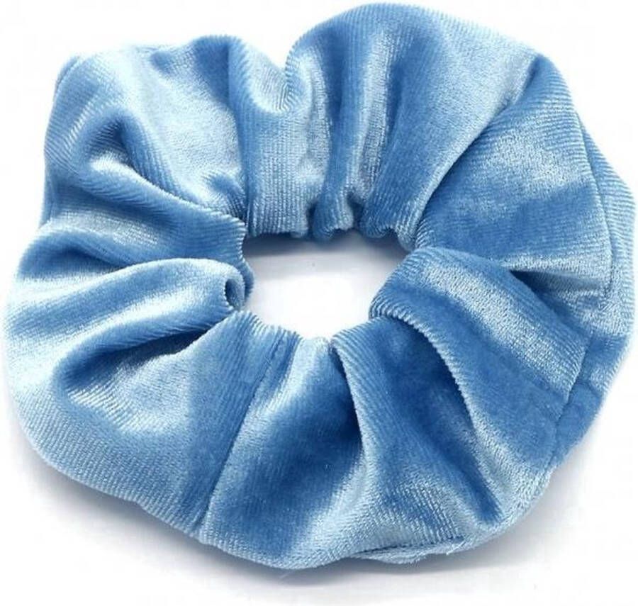 New Age Devi Velvet scrunchie haarwokkel Pastel blauw: perfect voor elke look!