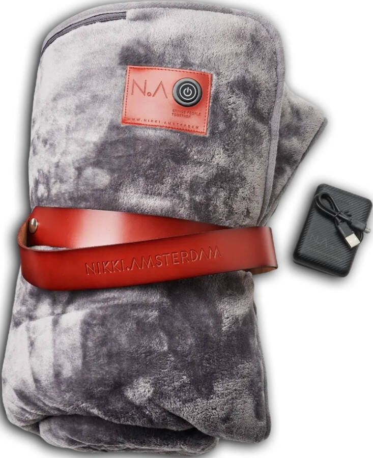 Nikki Amsterdam The.Plaid Original Grey Grijs Antraciet Draadloos Duurzaam Infrarood Warmtedeken Stoelkleed Bank Plaid 150 x 130cm Incl. Powerbank (20000mAh) Binnen en Buitengebruik Gebruiksduur: tot 10 uur