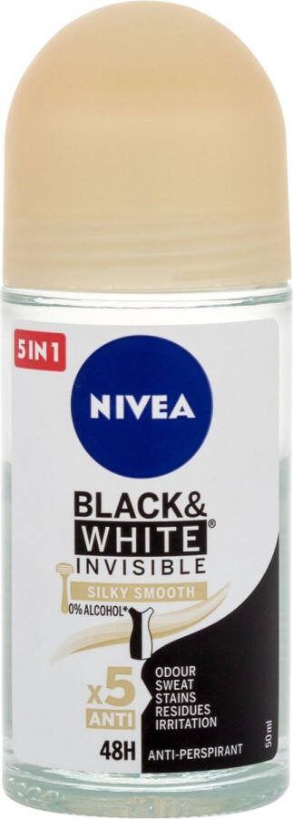 NIVEA Invisible Black & White Silky Smooth Kuličkový antiperspirant bez alkoholu 50ml