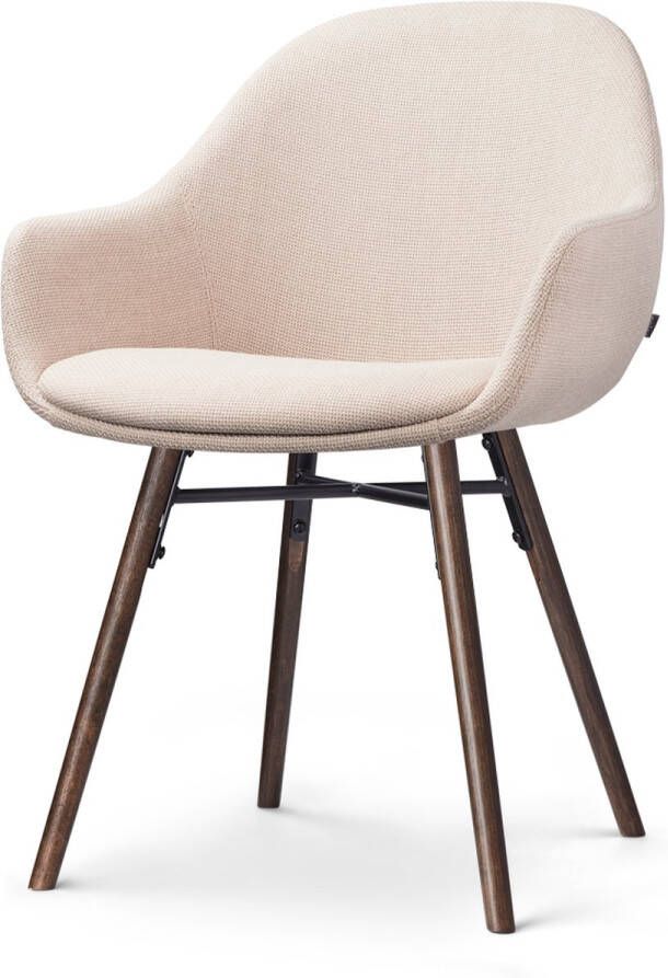 Nolon Nena-Mae Eetkamerstoel Beige met Armleuningen Stof Houten Poten Walnoot Design Scandinavisch Comfortabel