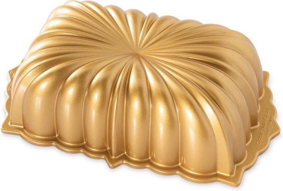Nordic Ware Bakvorm Classic Fluted loaf pan | Premier Gold Little Bundts