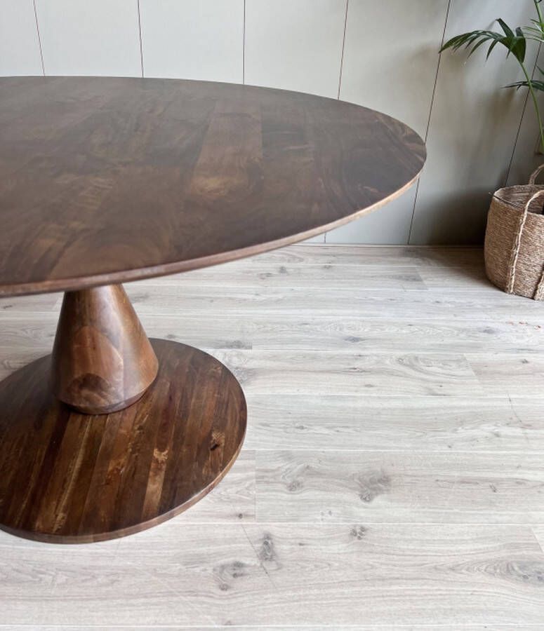 Old Inn Wonen Old Inn Eetkamertafel Mango Rond Walnoot 150cm