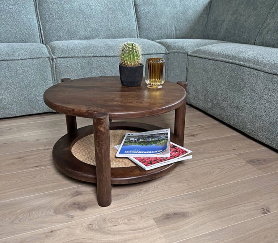 Old Inn Wonen Old Inn Mango salontafel walnoot met rotan rond 65cm