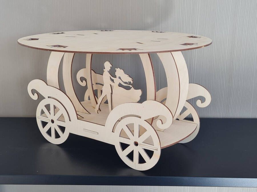 Omiecraft bruidstaart standaard taartstandaard huwelijk communie lentefeest Princes taartstandaard
